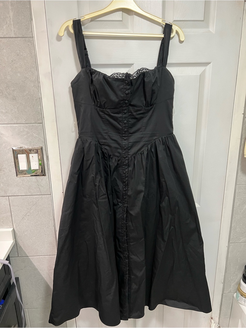 House of CB Tatiana Black Midi Sundress - Picture 4 of 15
